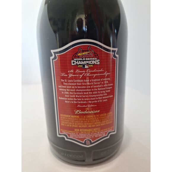 Budweiser 06 St. Louis Cardinals World Series Champions Bottle & Box Collectible - Picture 5 of 5